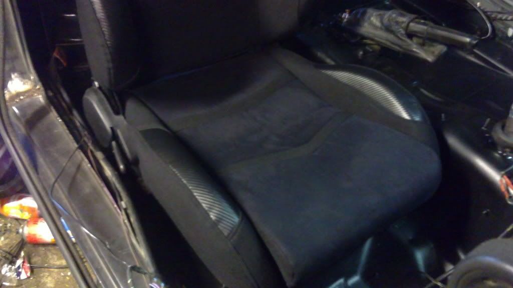 12042010008.jpg