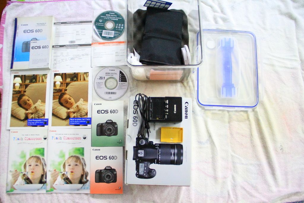 Bán Canon 60D + lens kit 18-135mm IS (fullbox)