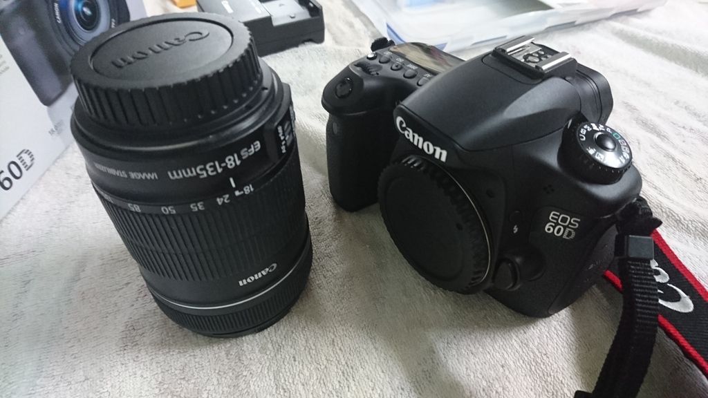 Bán Canon 60D + lens kit 18-135mm IS (fullbox) - 19