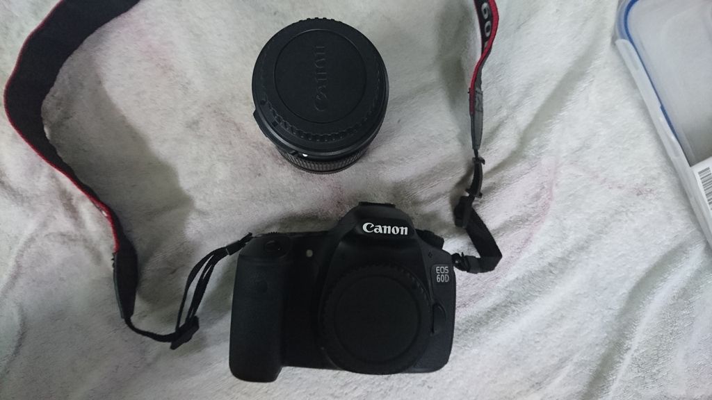 Bán Canon 60D + lens kit 18-135mm IS (fullbox) - 18