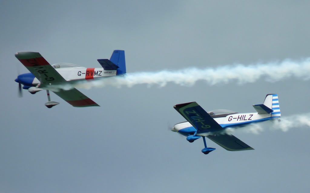 http://i715.photobucket.com/albums/ww157/TheMightyOz/Eastbourne%20Airshow%2012th%20August%202010/P1050778.jpg