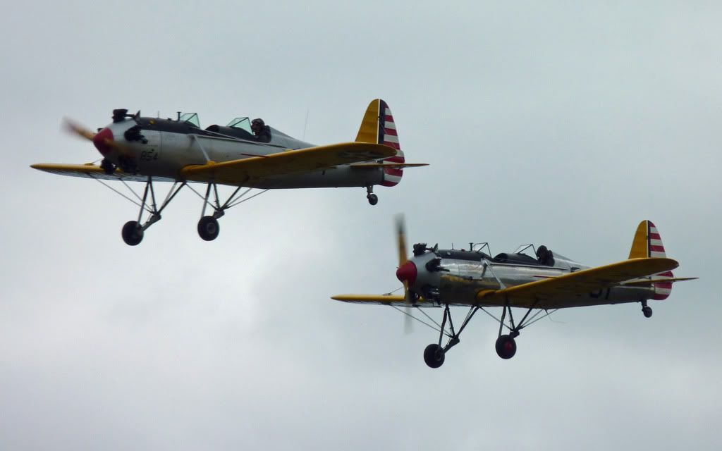 http://i715.photobucket.com/albums/ww157/TheMightyOz/Shuttleworth%204th%20July%202010/P1020111.jpg